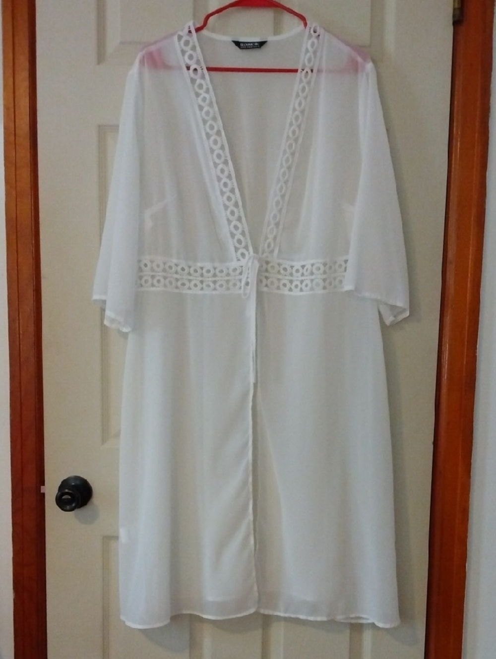 BloomChic White Sheer Lace-Trim Tie-Front Robe